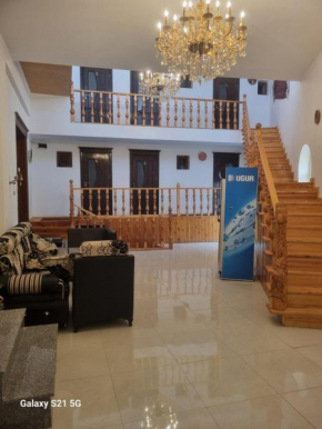 Adam-Eva Hotel